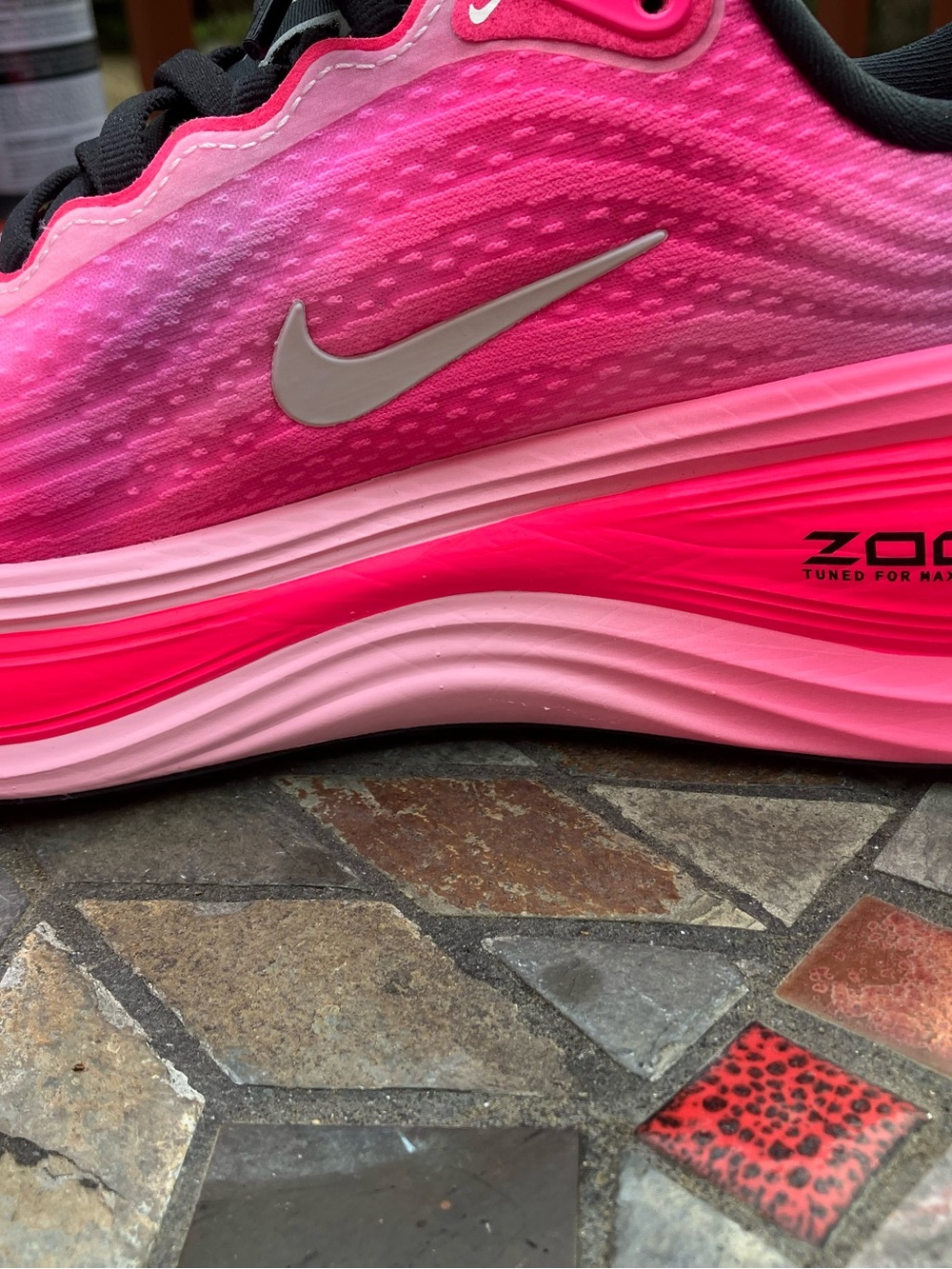 Nike Women's Vomero plus PinkRunning Sneakers with excellent cushion - Picture 9 of 12